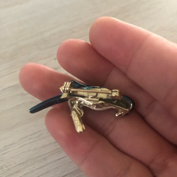 Vintage Blue Parrot Brooch - Picture 2 of 3